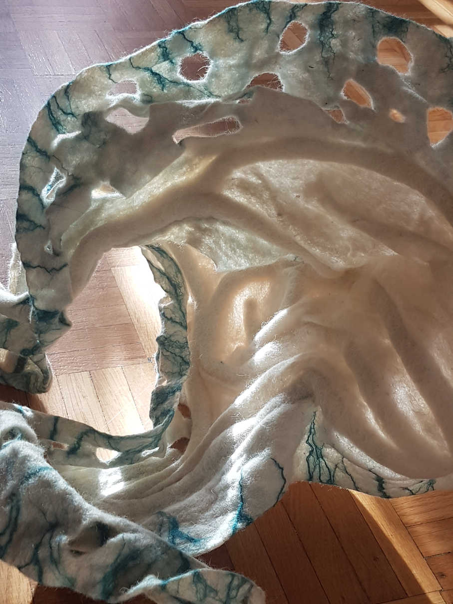 Játékos plasztika (részlet)